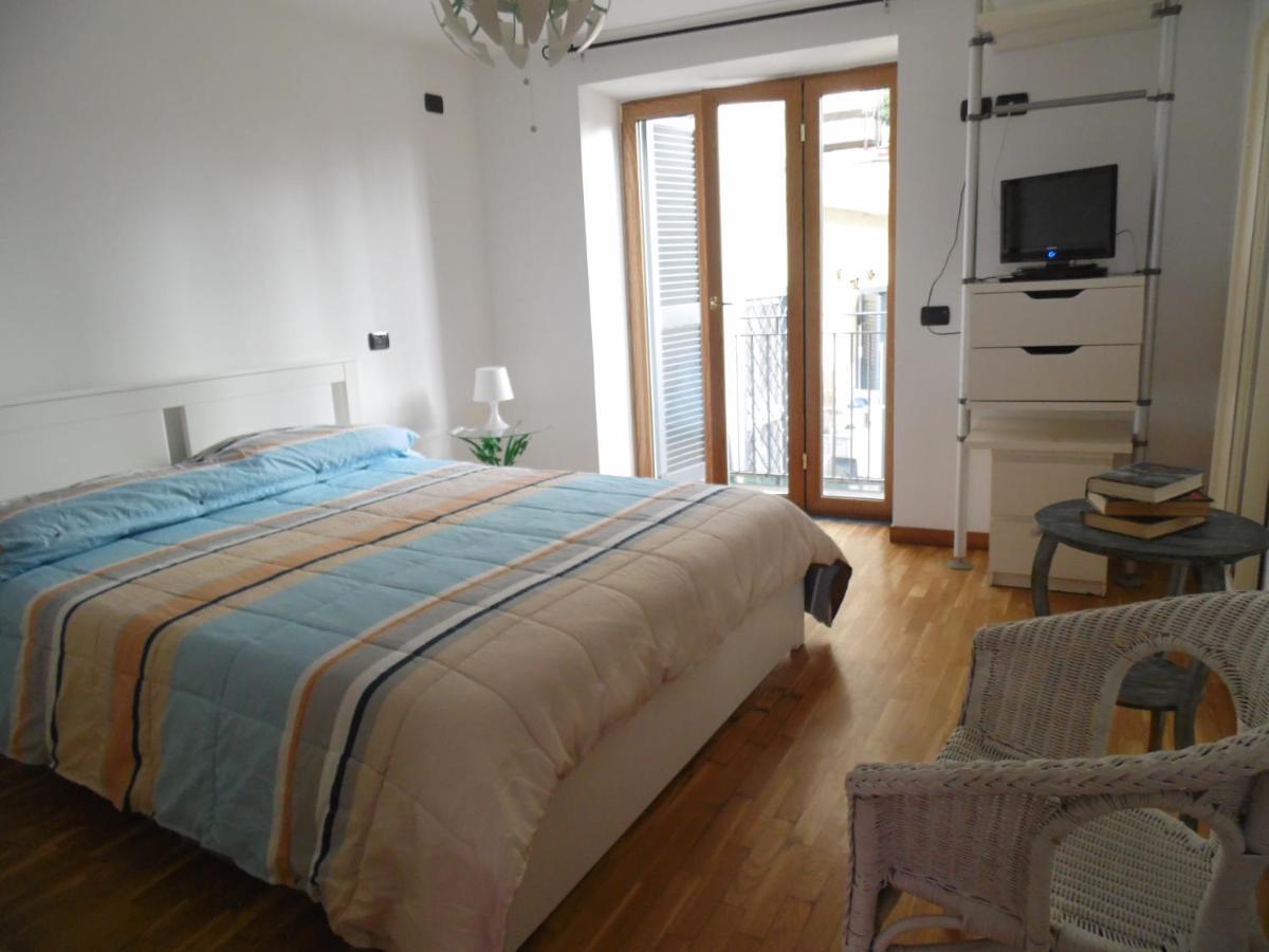 A Casa Di Monica Apartment Pozzuoli Luaran gambar