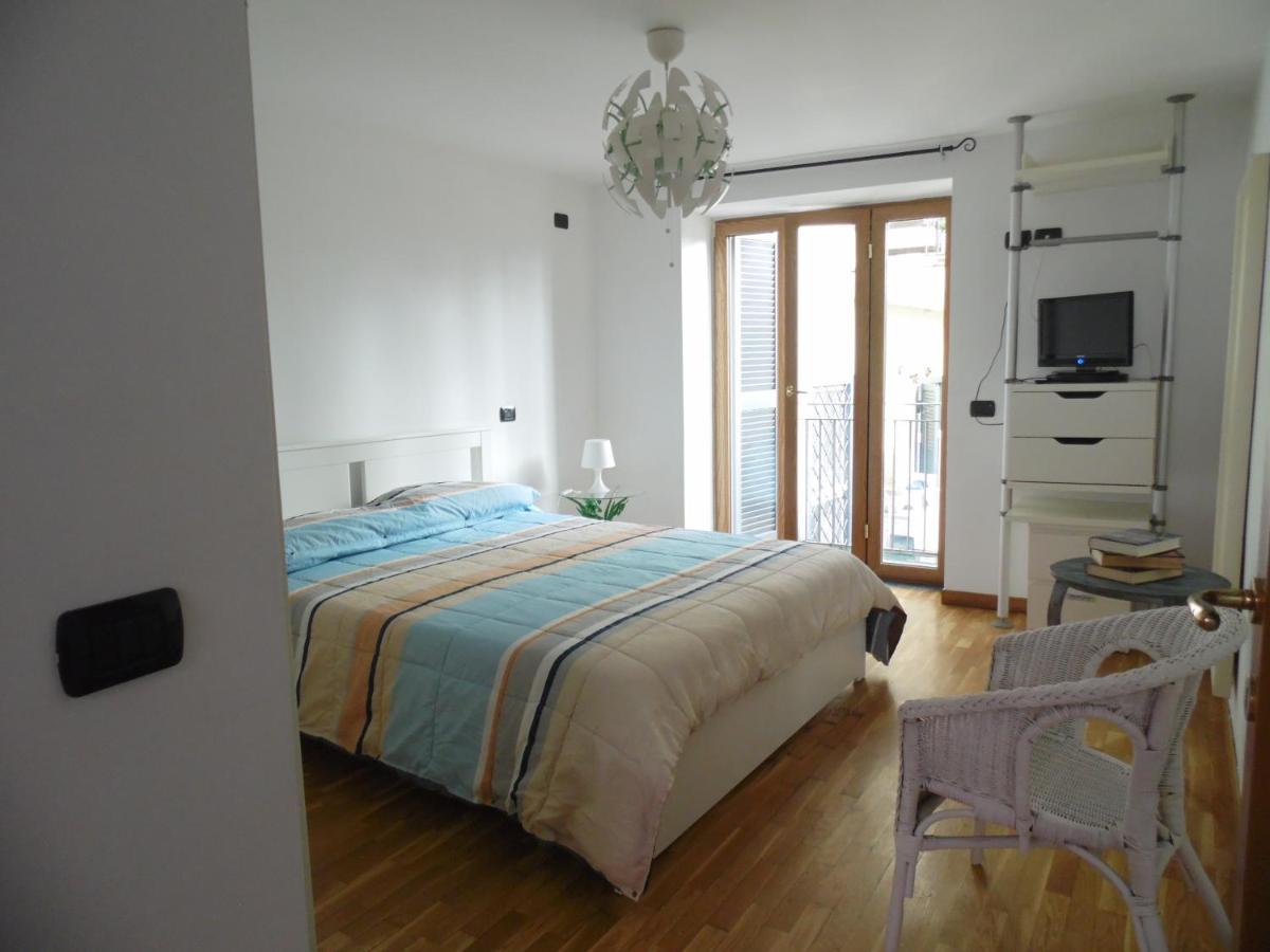 A Casa Di Monica Apartment Pozzuoli Luaran gambar